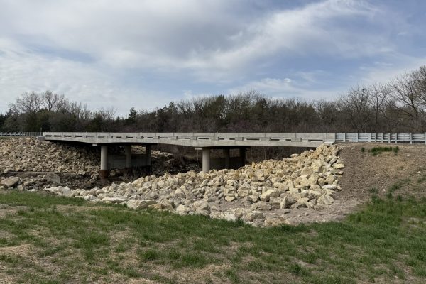 US 77 over Mill Creek bridge_01